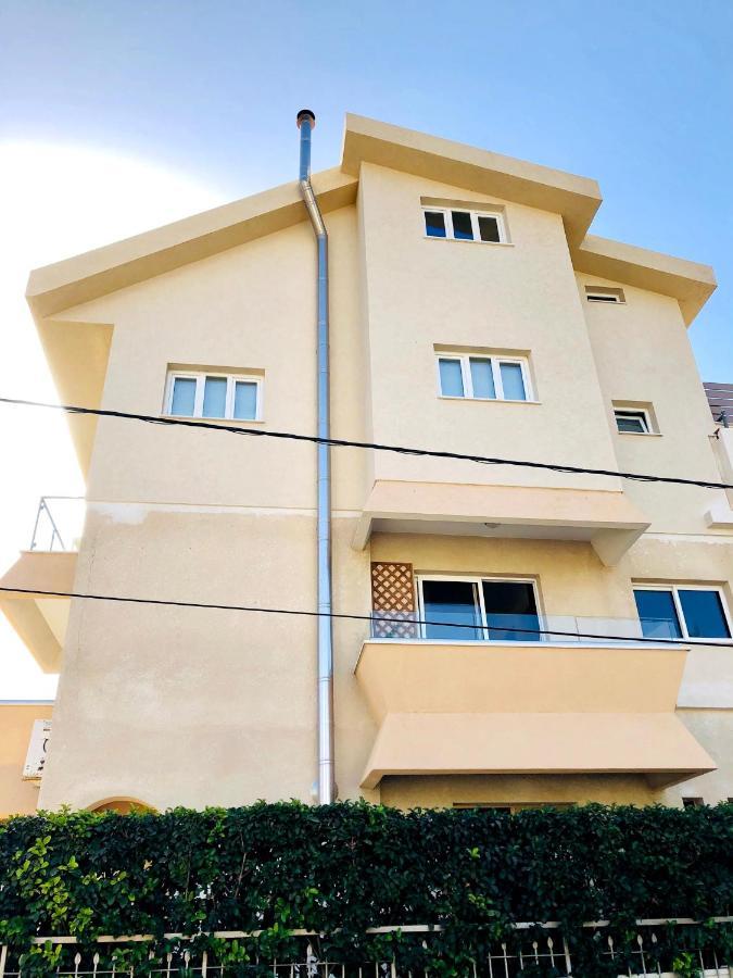 Silver Apartment - Loft Limassol Luaran gambar