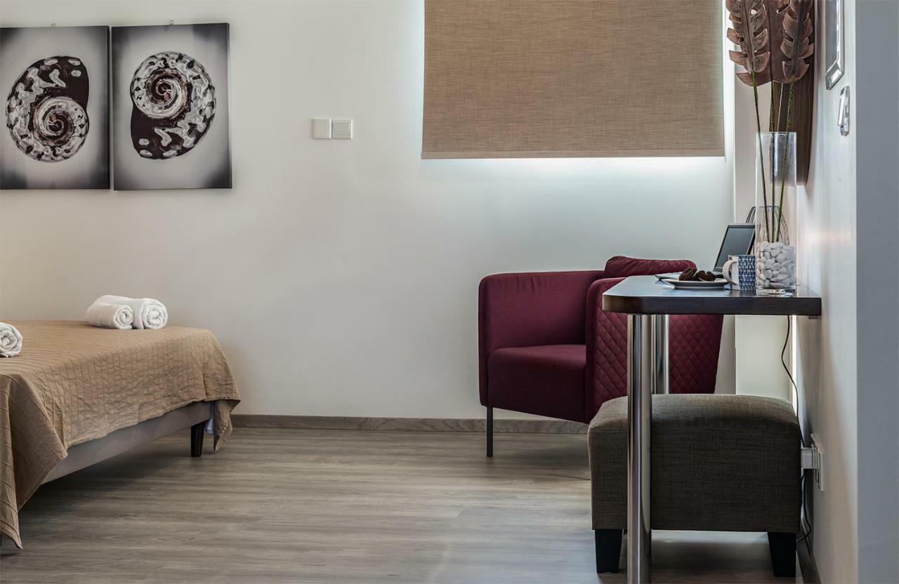 Silver Apartment - Loft Limassol Luaran gambar