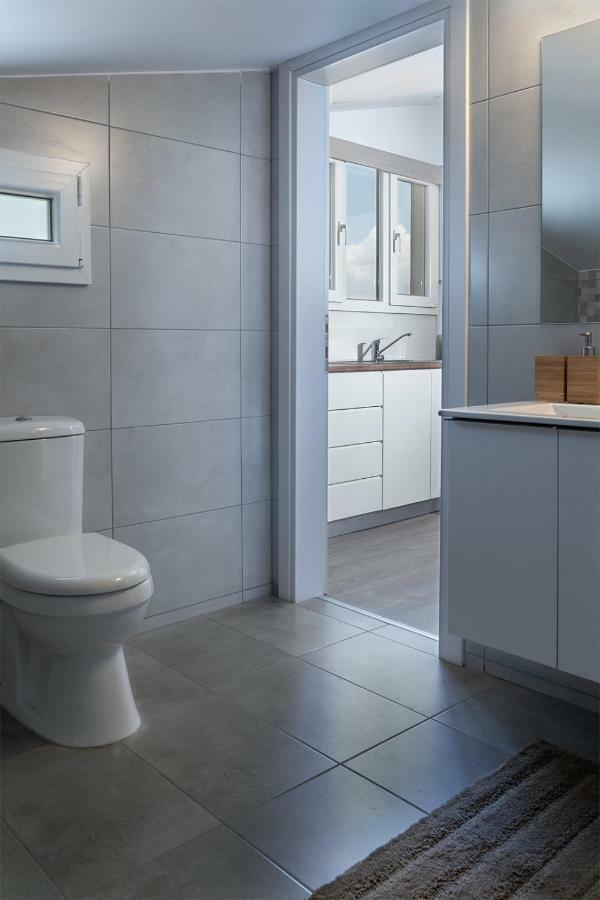 Silver Apartment - Loft Limassol Luaran gambar
